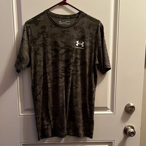 Under Armour Men's Short Sleeve Camo Tee
